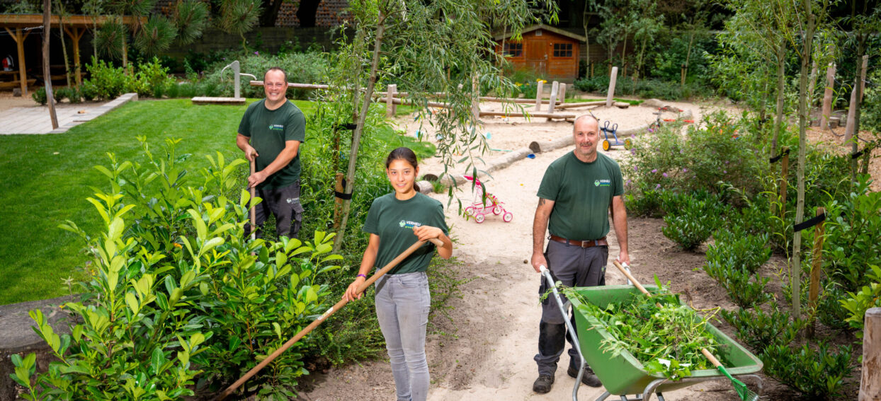 Het team van Verheij bij een kinderdagverblijf van SWK Groep.